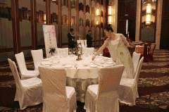 也是金月第一个工做日例行的升旗典礼